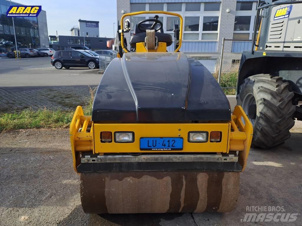 Bomag BW 120 AC-4 Valjci sa duplim bubnjem