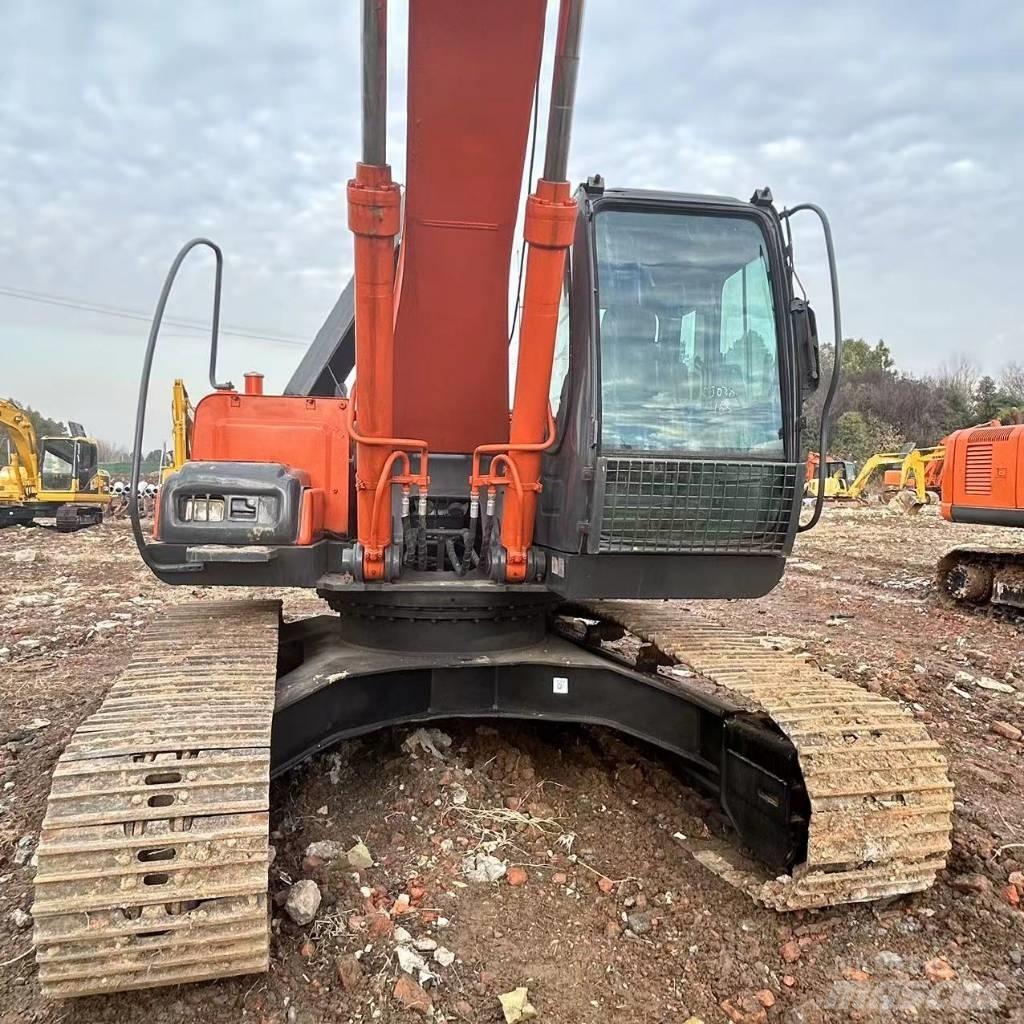 Hitachi ZX 240 Bageri guseničari