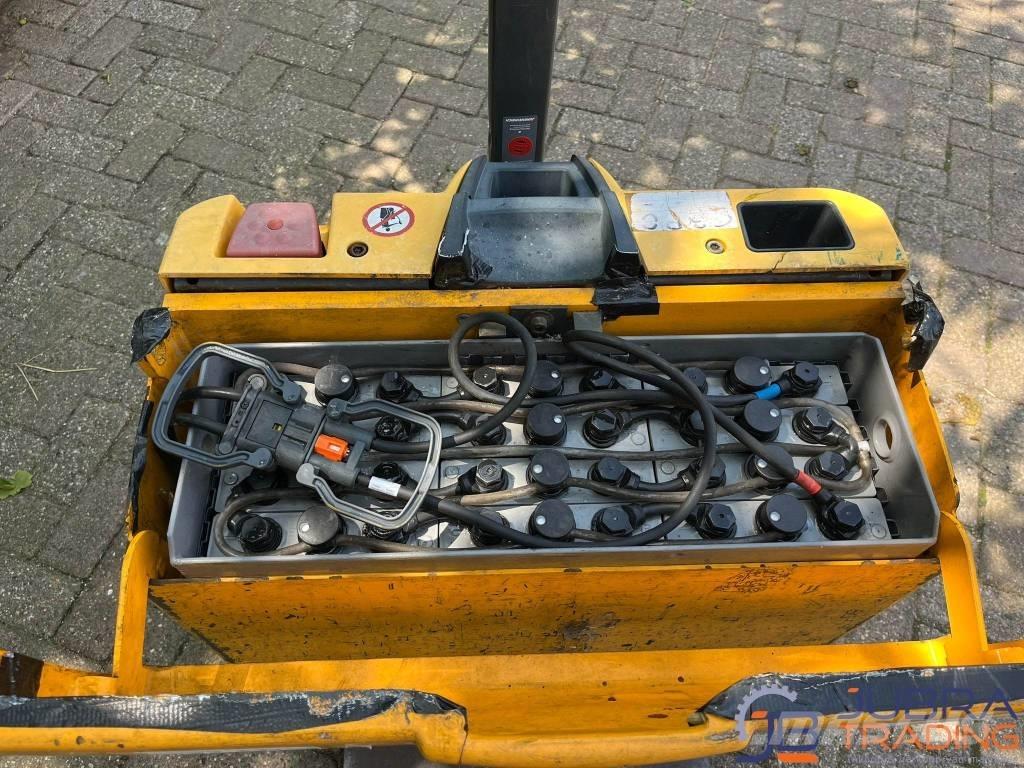 Jungheinrich EJE 118 Ručni električni viljuškar