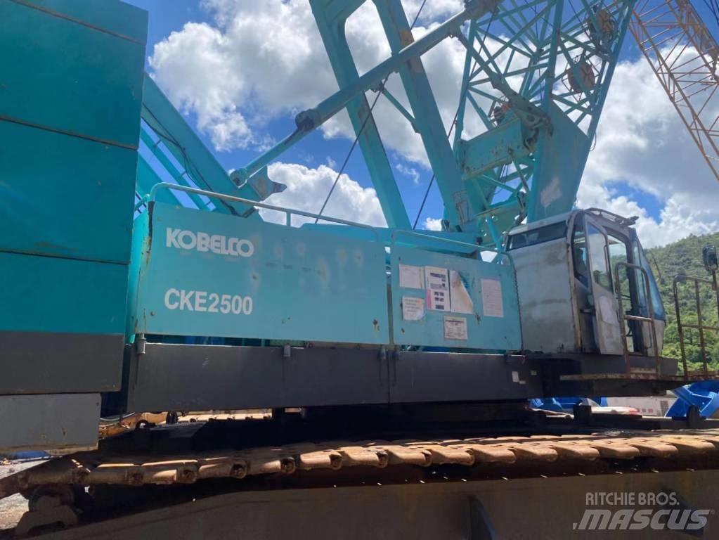 Kobelco CKE 2500 Derik kranovi