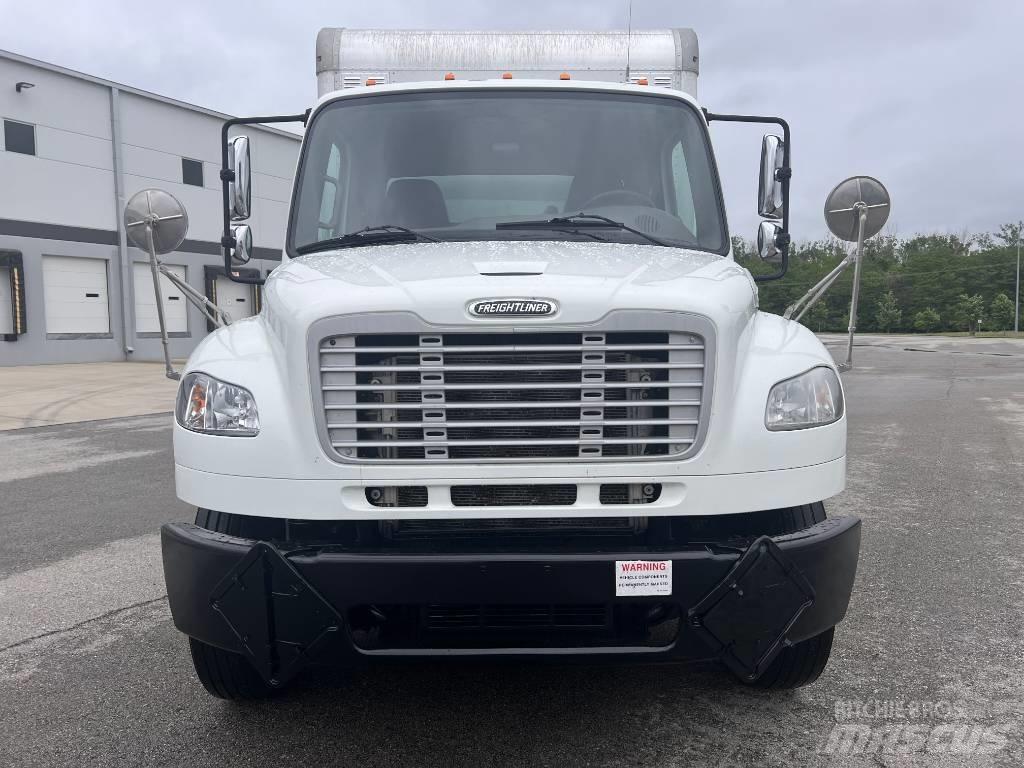 Freightliner M 106 Sanduk kamioni