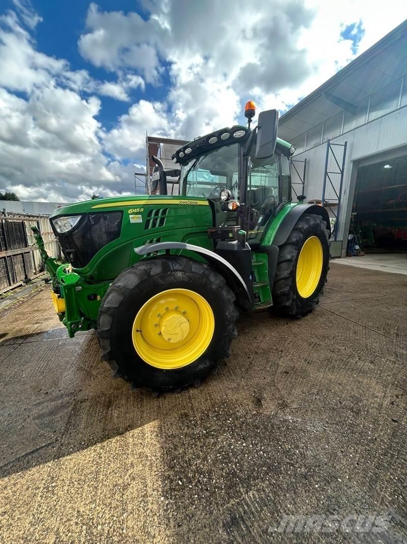John Deere 6145R Traktori