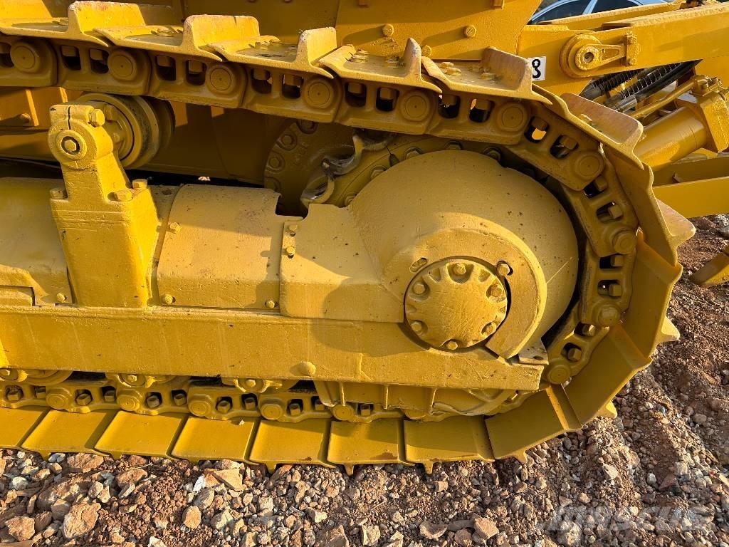 CAT D 6 G Buldožeri guseničari