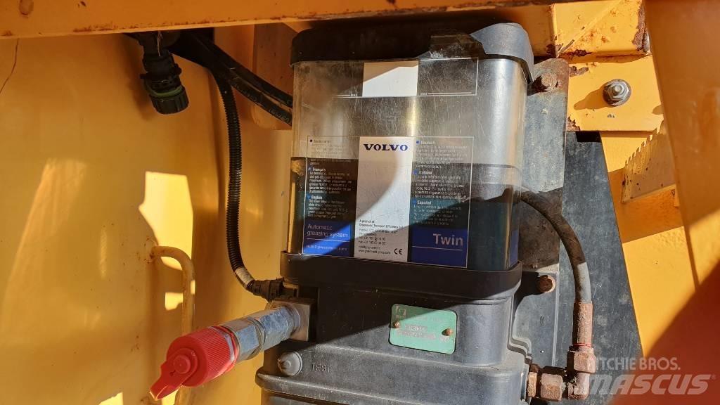 Volvo L 120 G Utovarivači na točkove