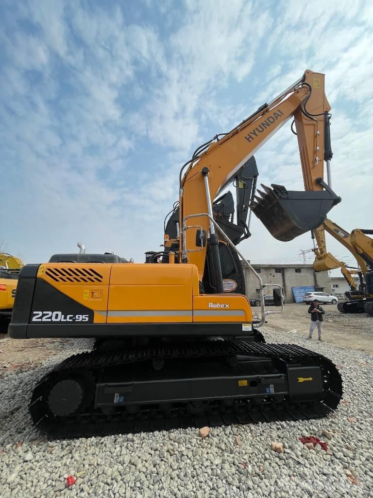 Hyundai 220 Bageri guseničari