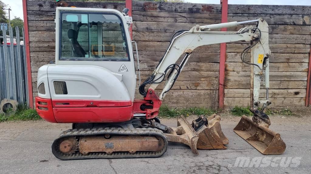 Takeuchi TB 230 Mini bageri < 7t