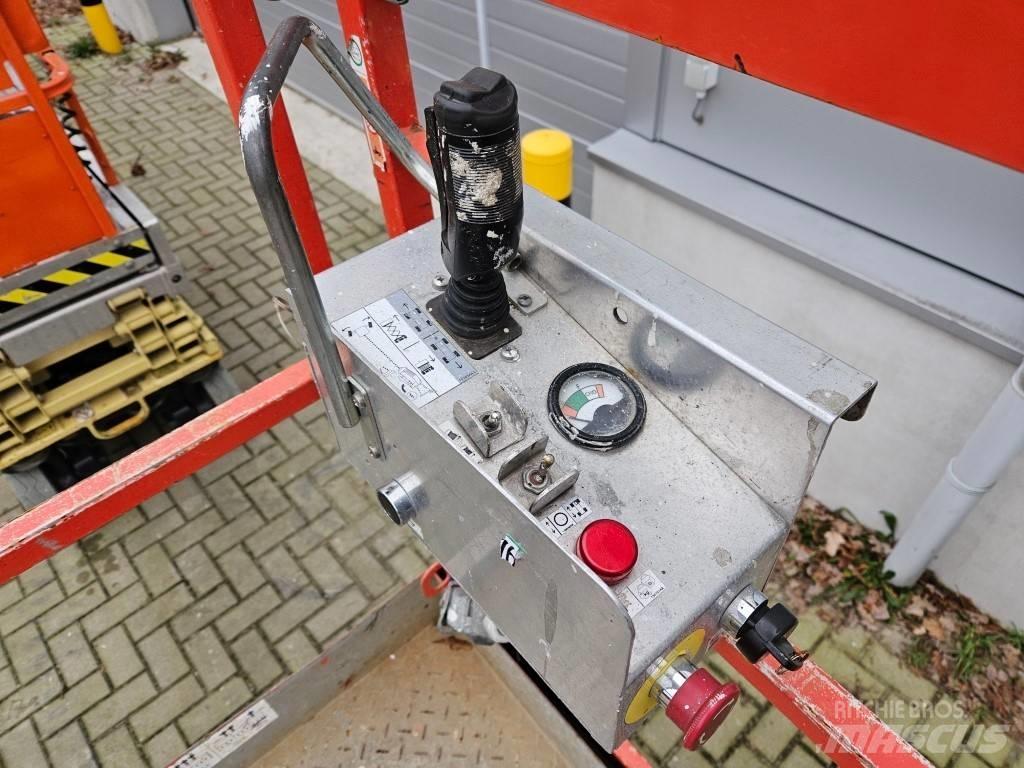 SkyJack SJ 4620 Makazaste platforme