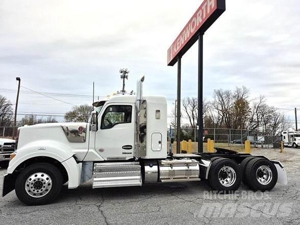 Kenworth W990 Tegljači
