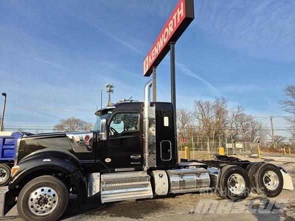 Kenworth W990 Tegljači