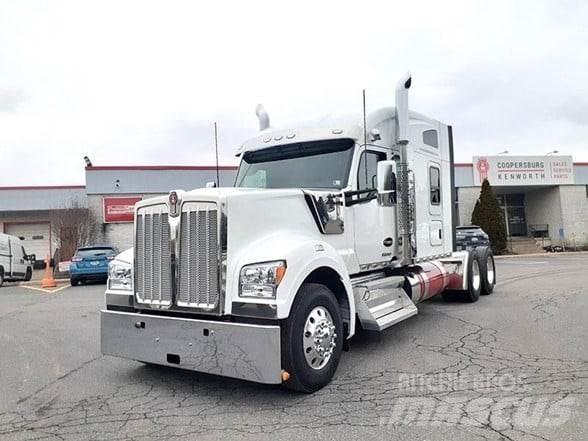Kenworth W990 Tegljači