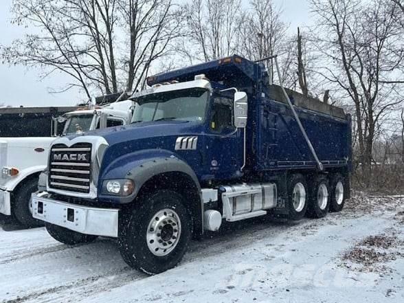 Mack GRANITE 64FR Kiperi kamioni