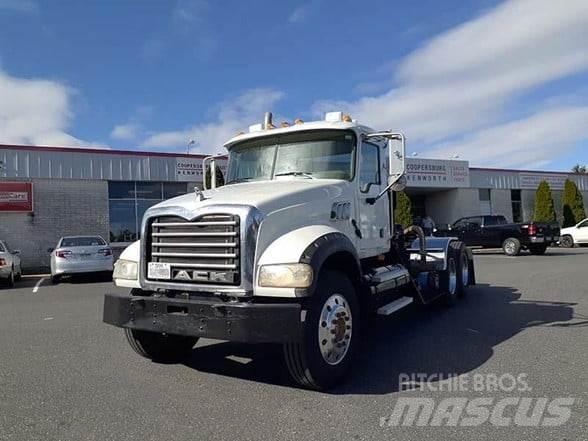 Mack GRANITE CTP713 Tegljači