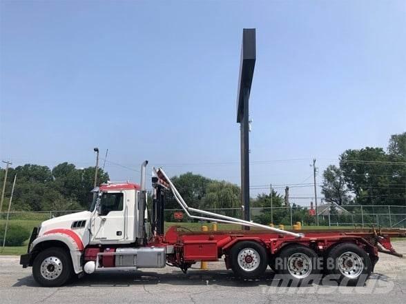 Mack GRANITE GU713 Kamioni za otpad