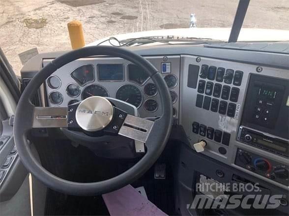 Mack GRANITE GU713 Kamioni za otpad