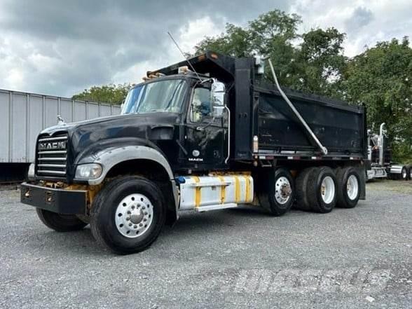 Mack GRANITE GU713 Kiperi kamioni