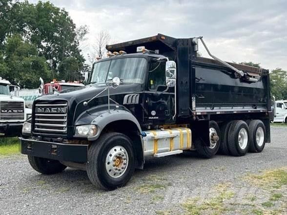 Mack GRANITE GU713 Kiperi kamioni
