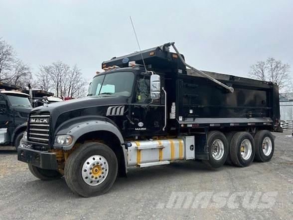 Mack GRANITE GU713 Kiperi kamioni