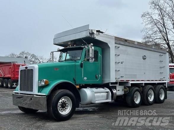 Peterbilt 367 Kiperi kamioni