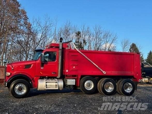 Peterbilt 567 Kiperi kamioni