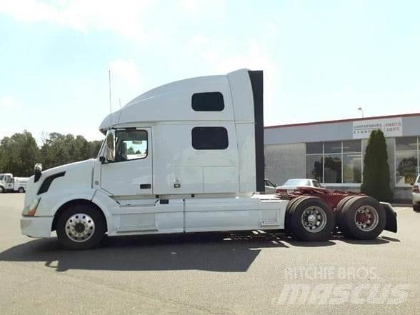 Volvo VNL64T780 Tegljači