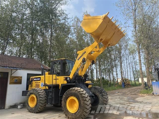 Komatsu WA380 Utovarivači na točkove