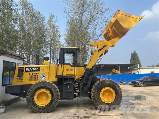 Komatsu WA380 Utovarivači na točkove