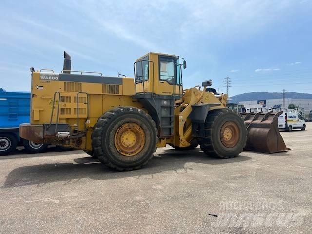 Komatsu WA 600-3 Utovarivači na točkove