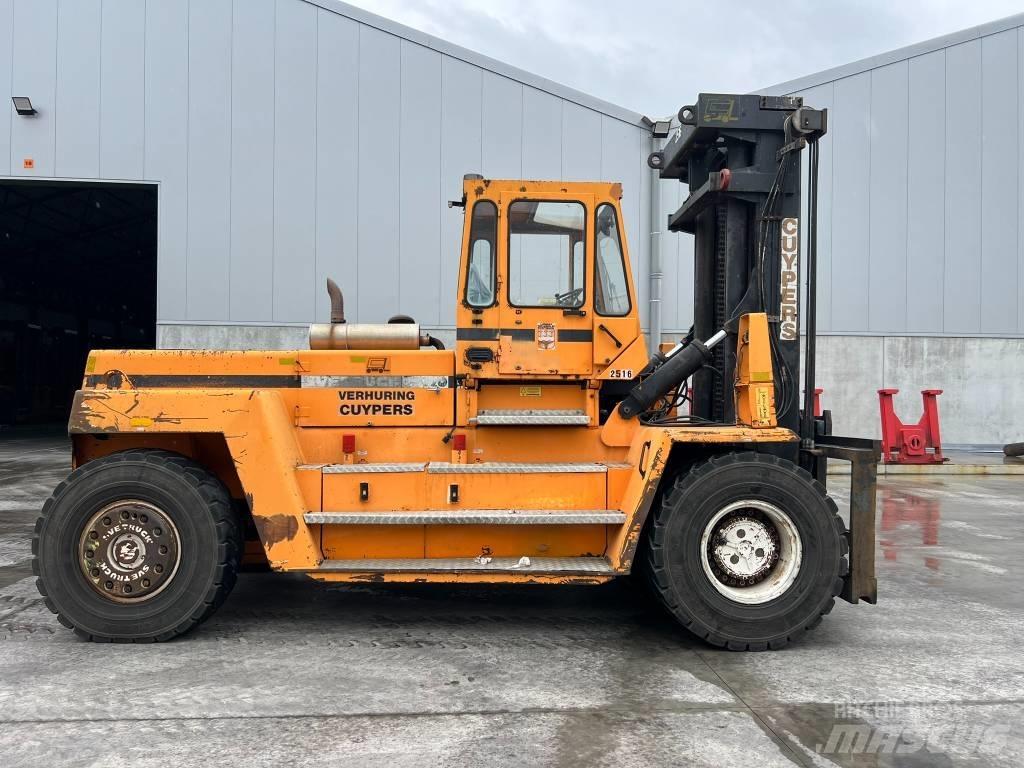 Svetruck 25 120 42 Dizelski viljuškari