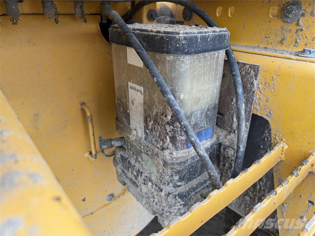 Volvo L120F Utovarivači na točkove