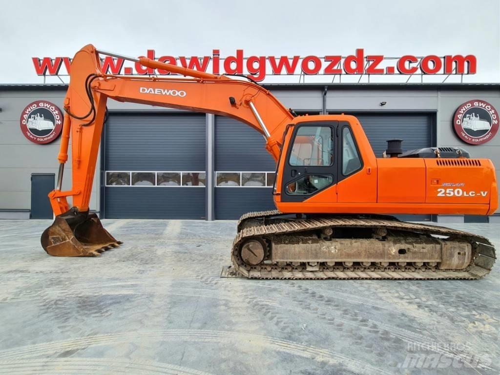 Daewoo SL 250LC-V Bageri guseničari