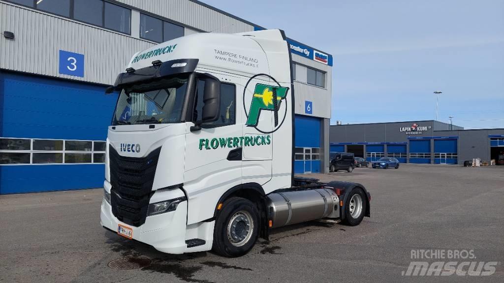 Iveco S-Way 460 LNG Tegljači