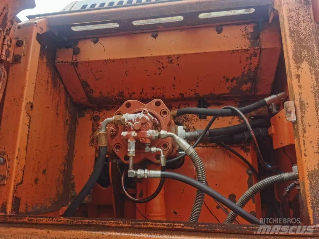 Doosan DX 300 LC Midi bageri 7t – 12t