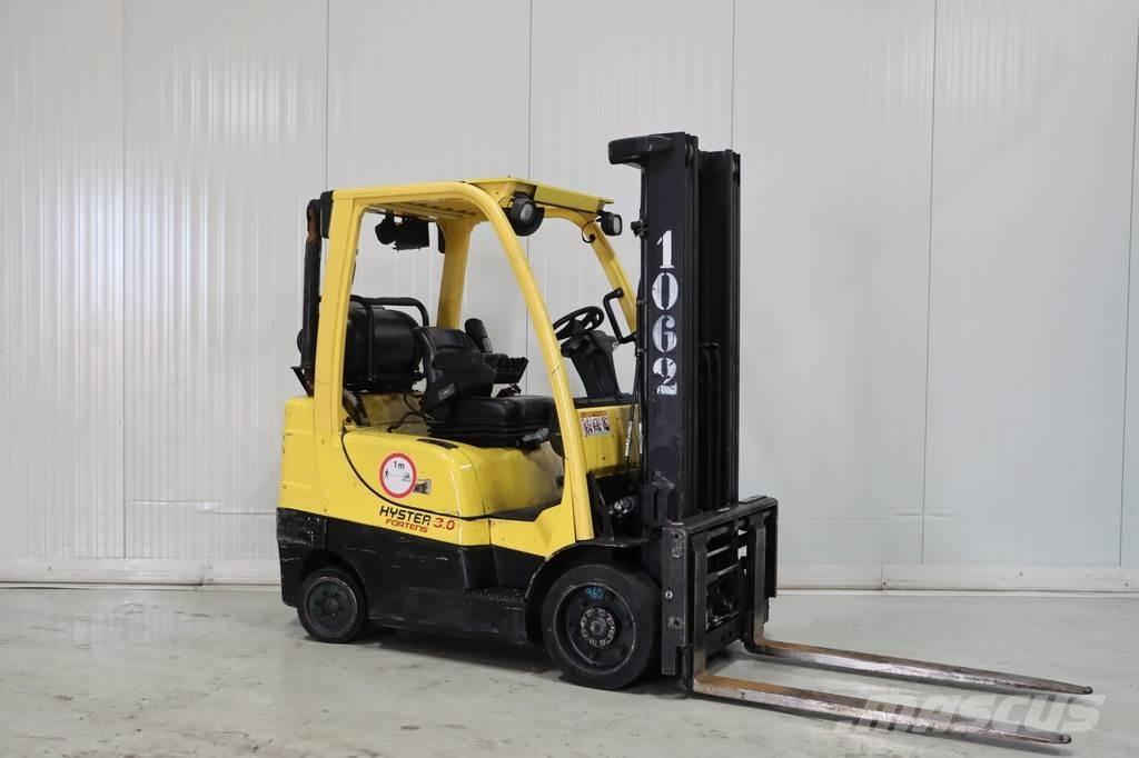 Hyster S3.0FT Plinski viljuškari