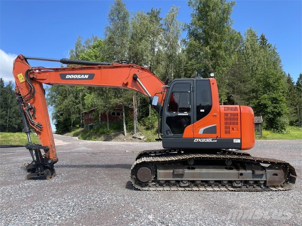 Doosan DX 235 LCR Bageri guseničari