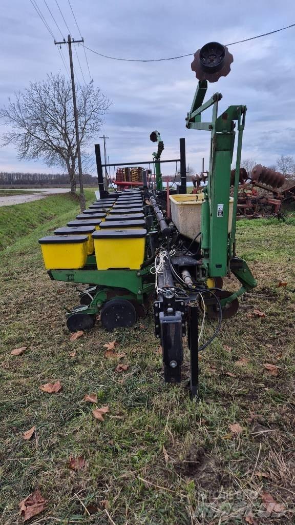 John Deere 1760 Sadilice
