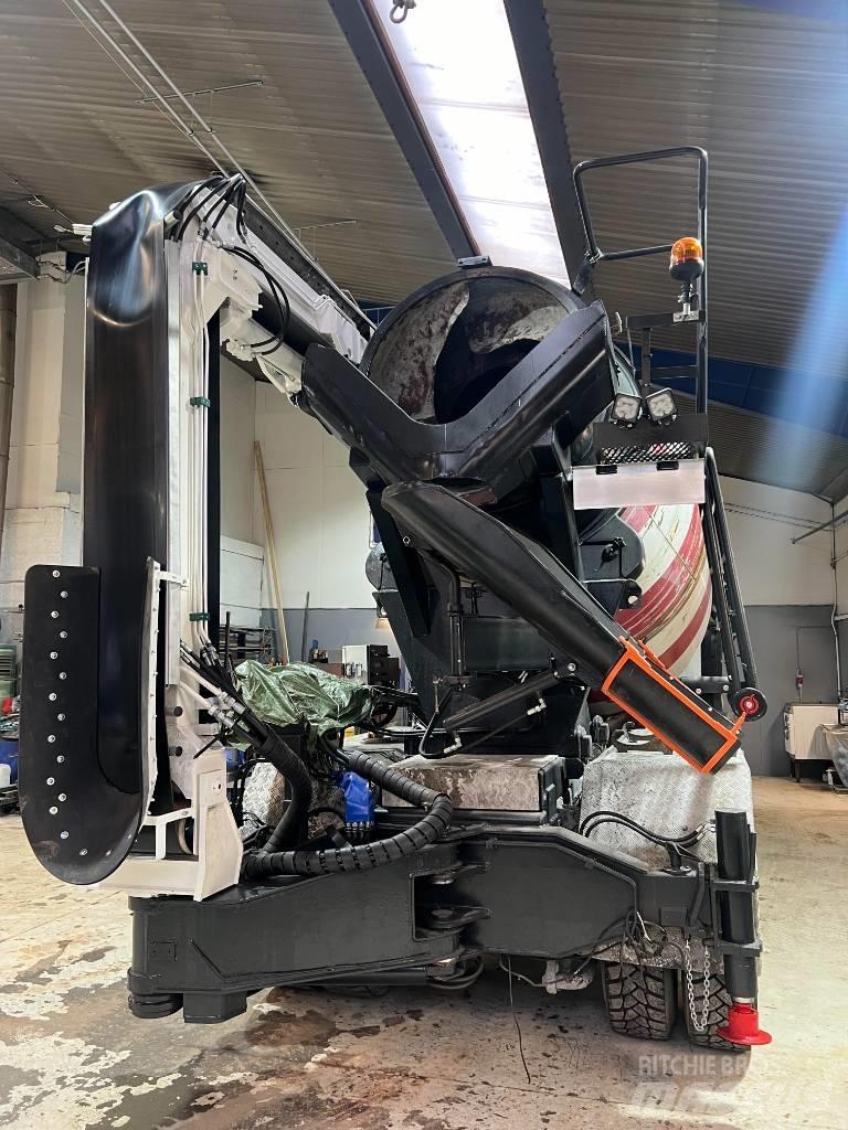 Mercedes-Benz 3244 Kamioni mešalice za beton