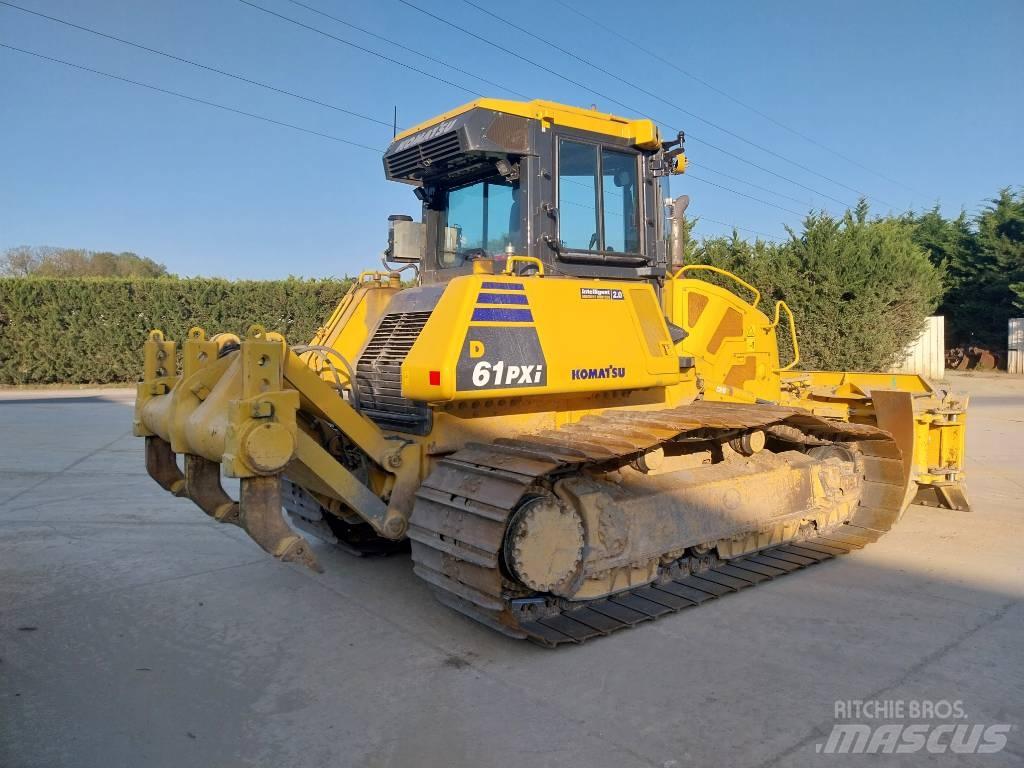 Komatsu D61PXi-24 Buldožeri guseničari