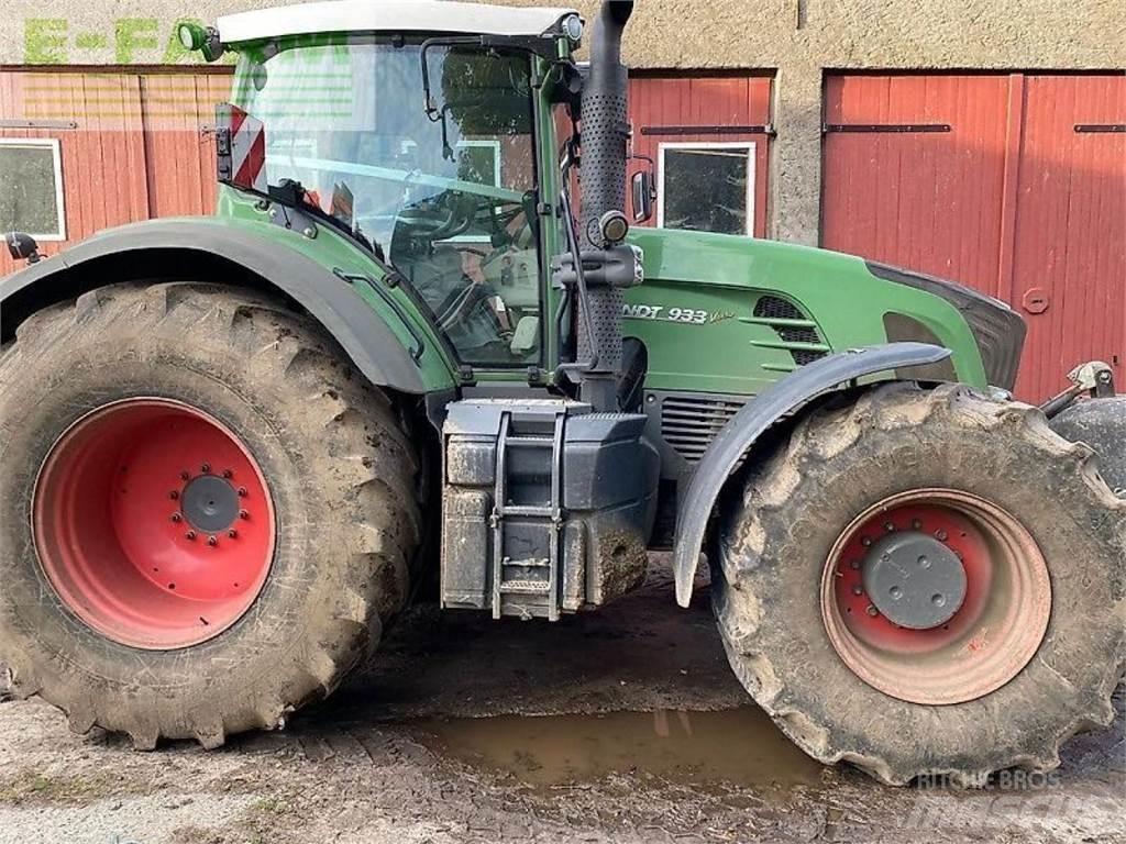 Fendt 933 Traktori