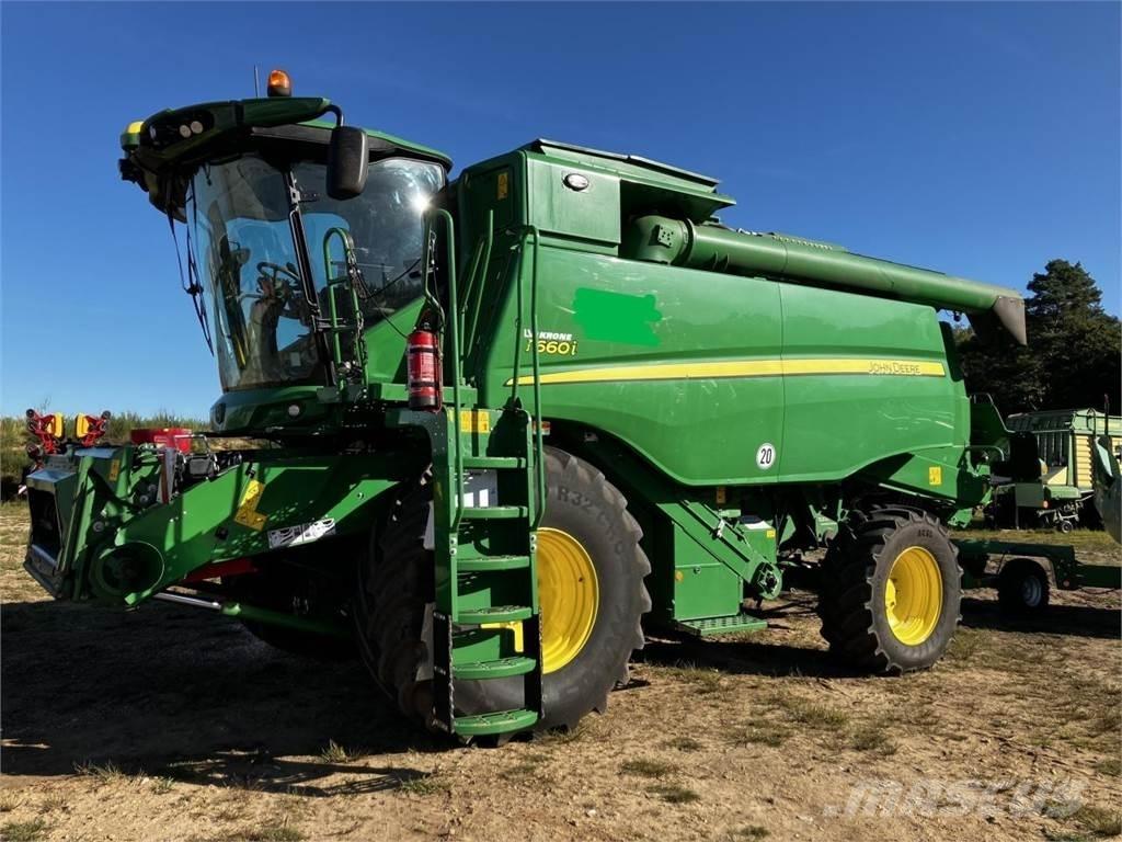 John Deere T660i Kombajni
