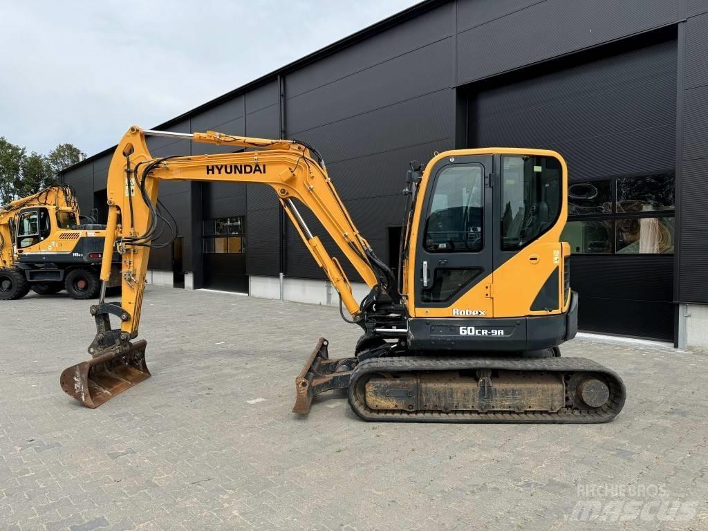 Hyundai 60CR-9A Mini bageri < 7t
