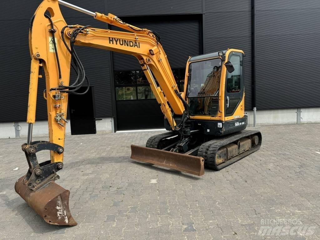 Hyundai 60CR-9A Mini bageri < 7t