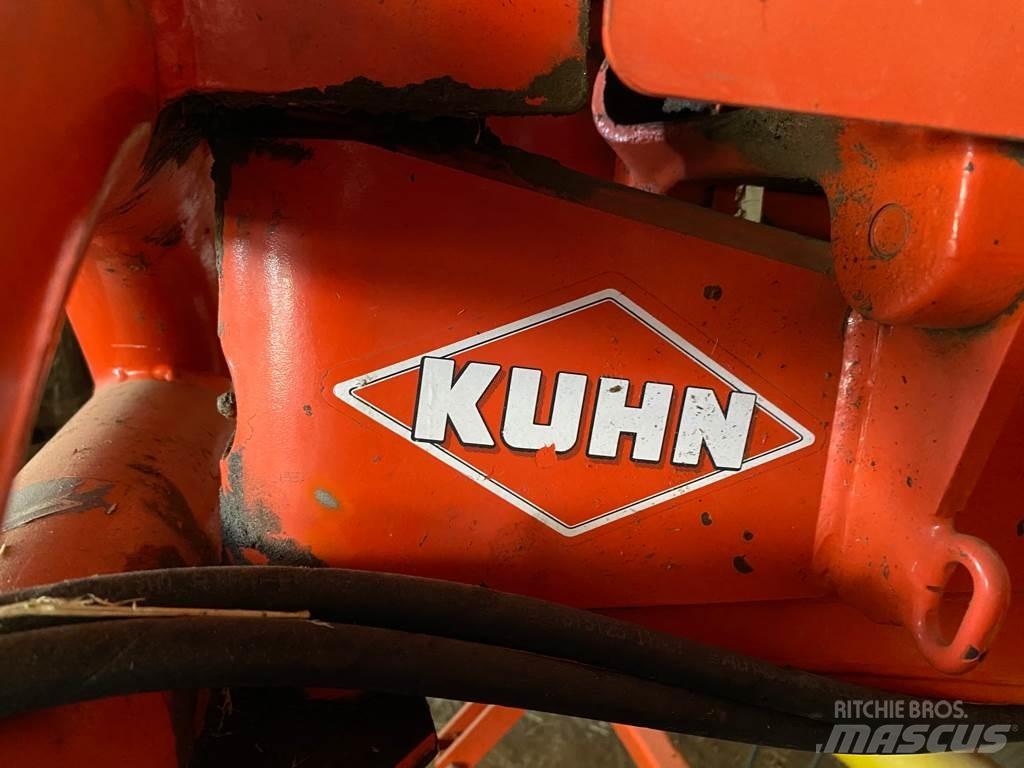 Kuhn Gf7601MH Okretači i sakupljači sena