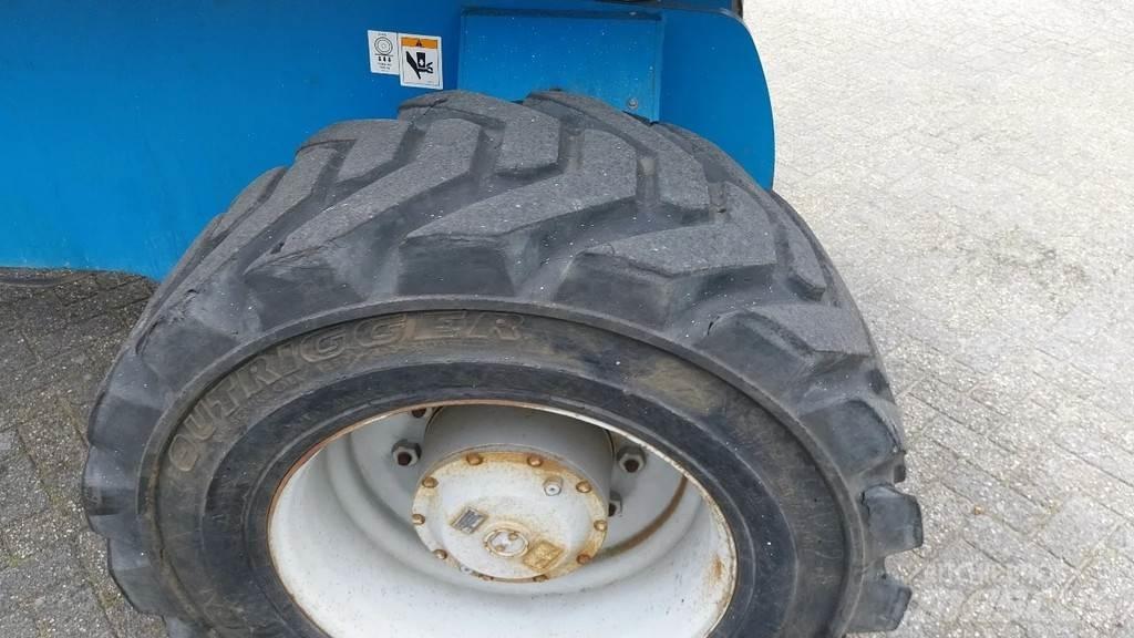 Genie S105 4X4X4 Teleskopske podizne platforme