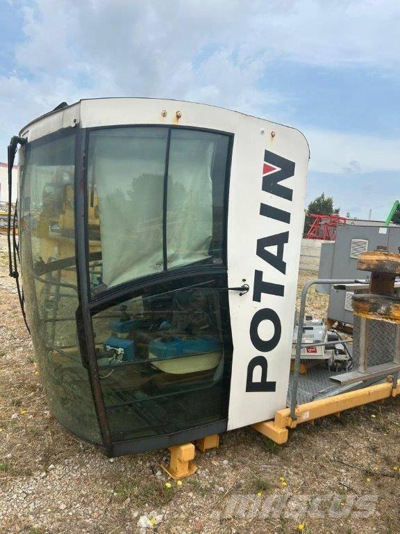 Potain MD560B M25 Kranovi tornjevi