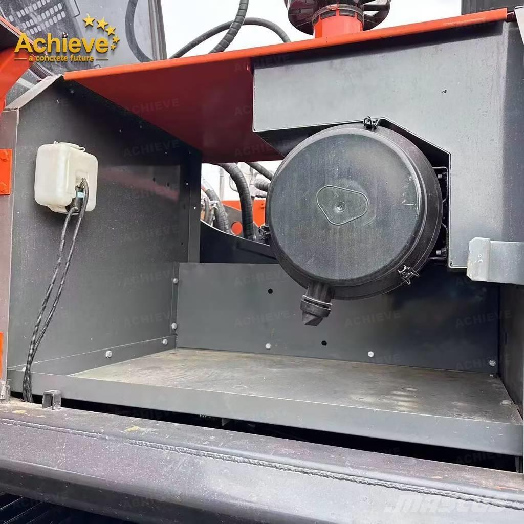 Hitachi XZ3503G Bageri guseničari