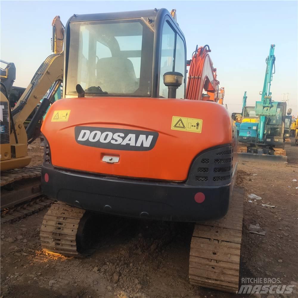 Doosan DH55 Mini bageri < 7t