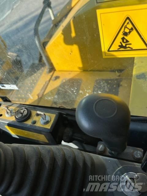 Komatsu PC 118 MR-8 Bageri guseničari