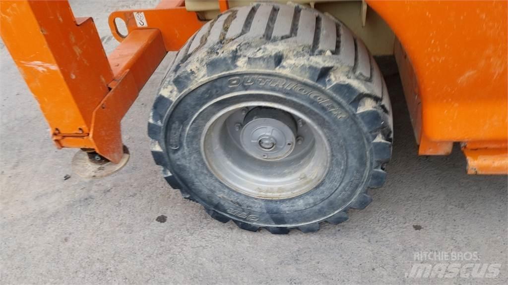 JLG 4394RT Makazaste platforme