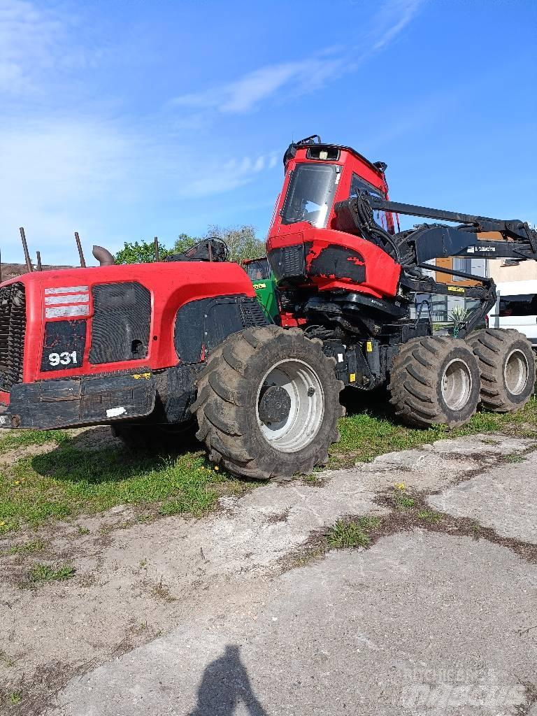 Komatsu 931 Harversteri