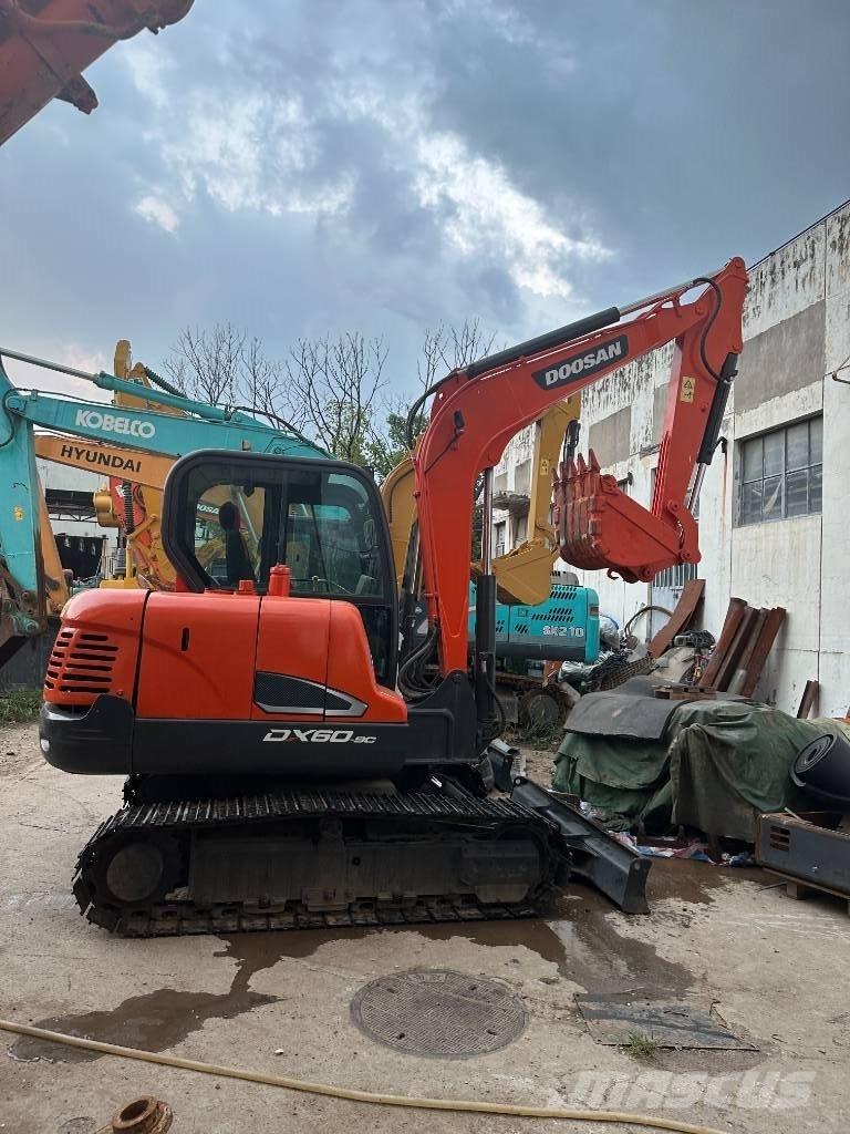 Doosan DX 60 Mini bageri < 7t